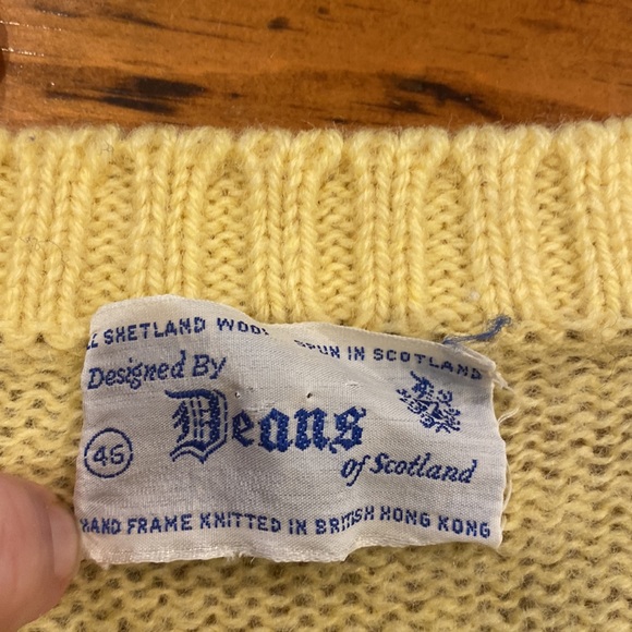 Vintage Womens oversized wool crewneck sweater yellow normcore gorpcore - Picture 8 of 8